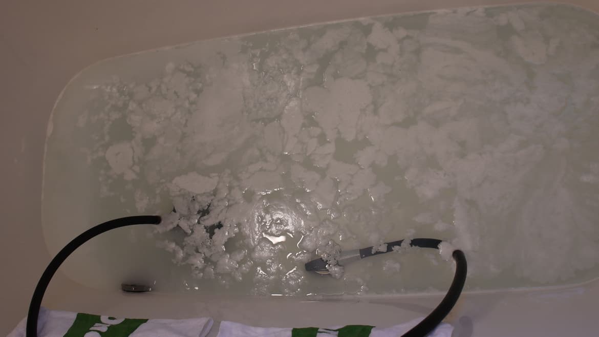 給湯器配管内汚れ５